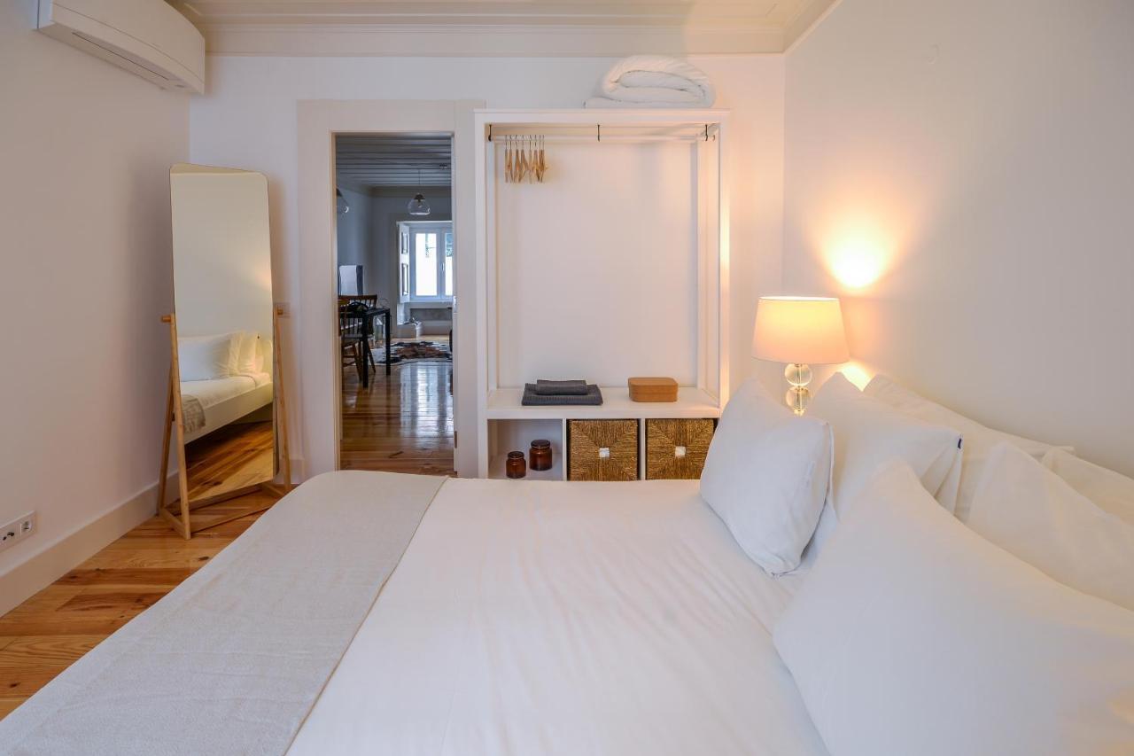 Sunny And Stylish Apartment - 11 Min To The Center Лиссабон Экстерьер фото