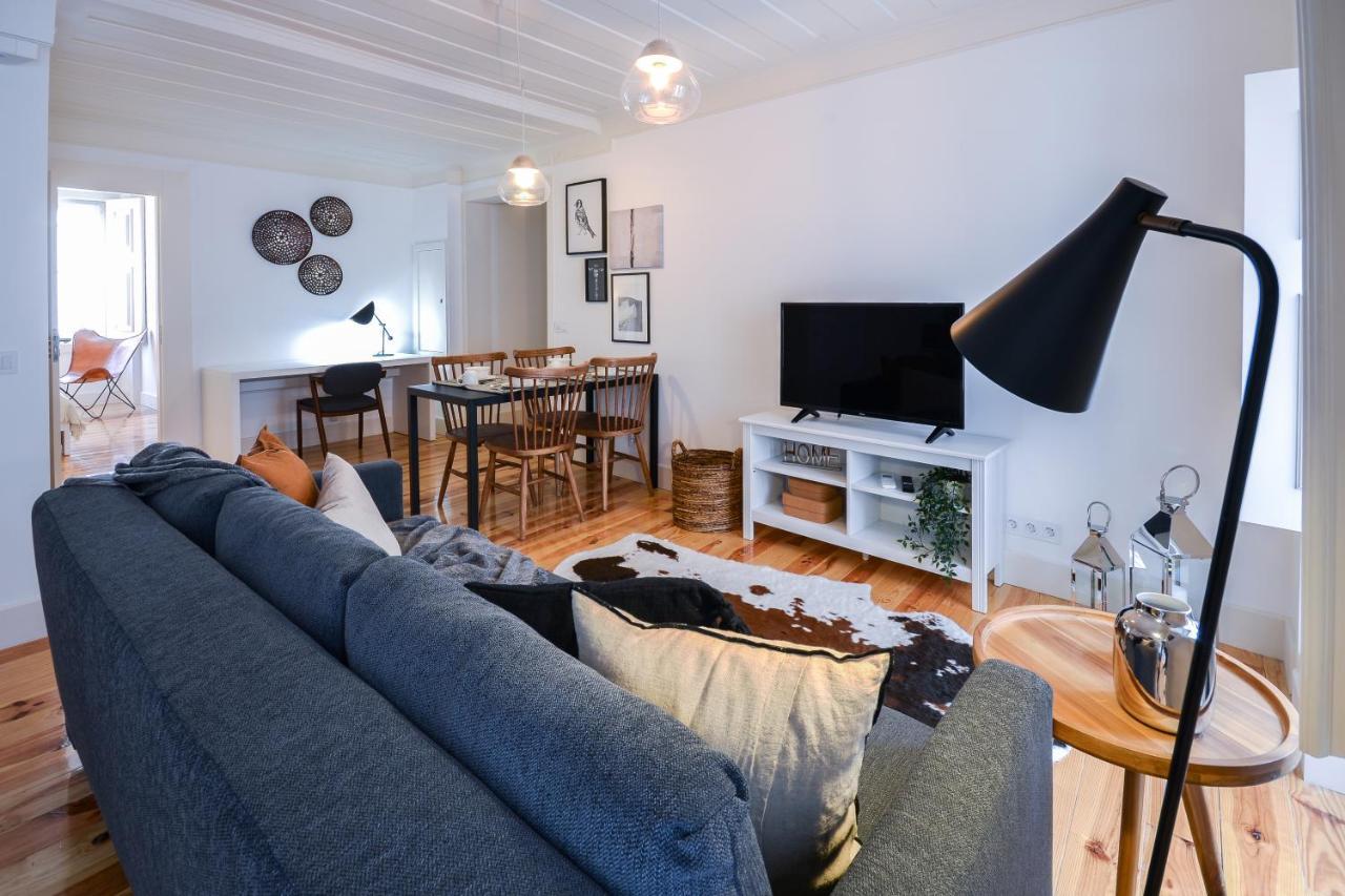 Sunny And Stylish Apartment - 11 Min To The Center Лиссабон Экстерьер фото