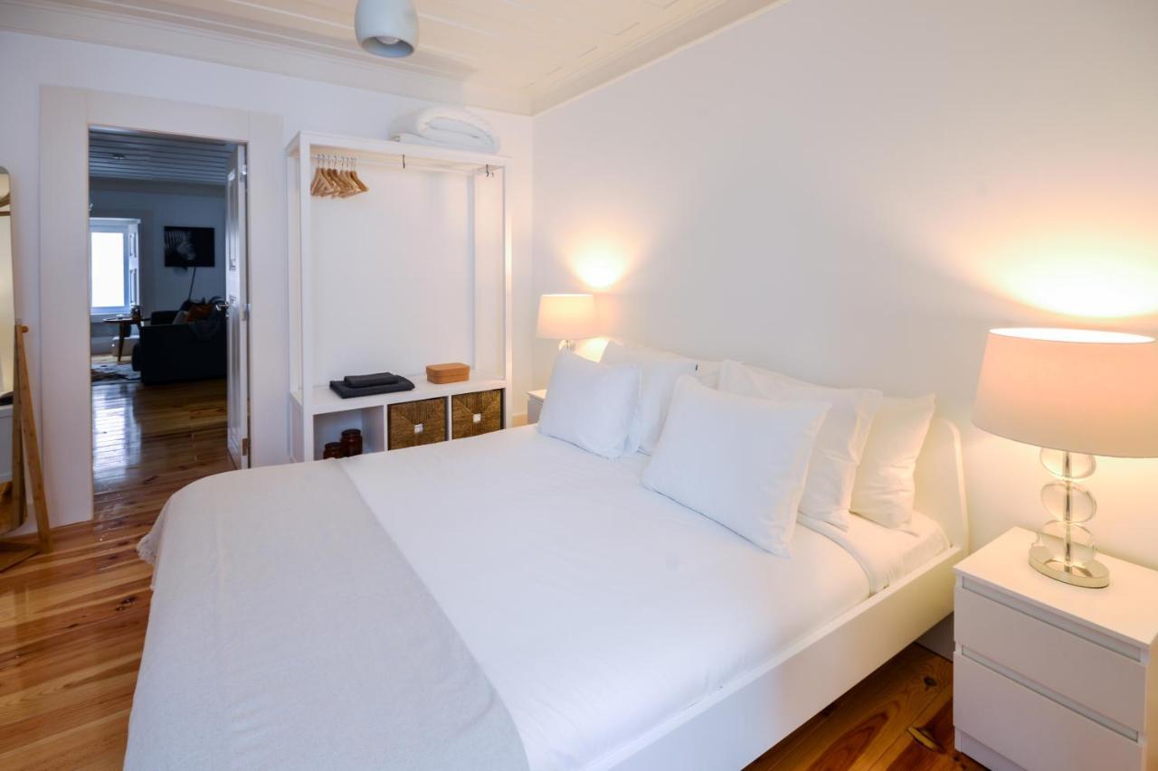 Sunny And Stylish Apartment - 11 Min To The Center Лиссабон Экстерьер фото